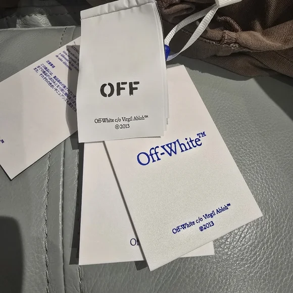 BW S. Matthew Over tee - Picture 6 of 6